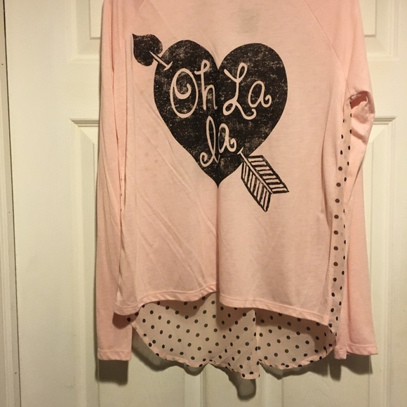 Top Sleeve Short/long top-new with tags - Picture 2 of 4